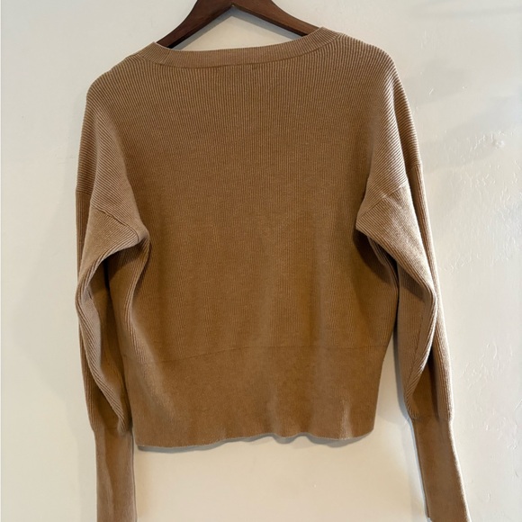 Closet closing today! Will reopen January 2026 JCREW Tan Ribbed Sweater XS - Picture 2 of 8